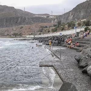 https://la-laja-38.in-canary-islands.com