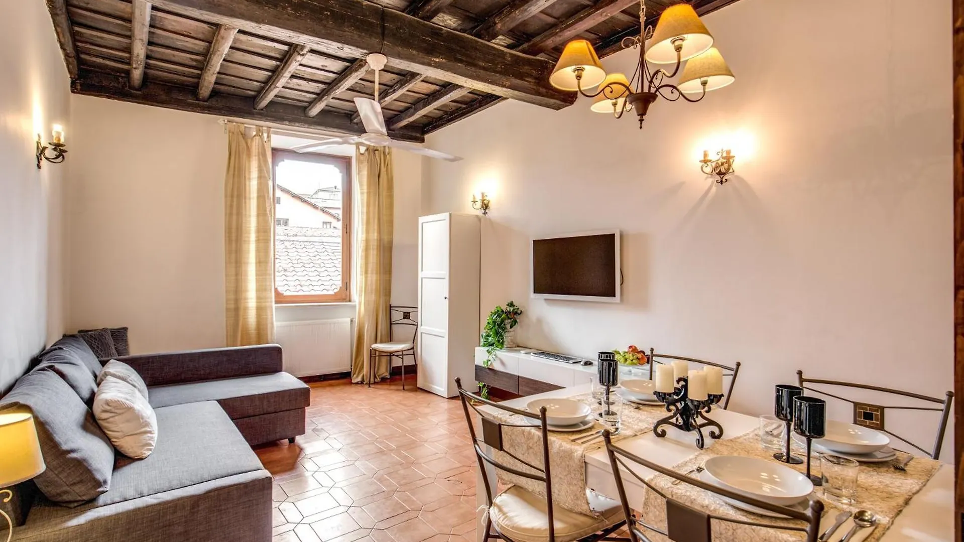 Elegant Apartment Behind The Colosseum Rome 0*,