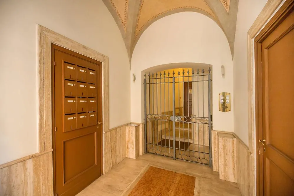 Elegant Apartment Behind The Colosseum Rome 0*,  Italy